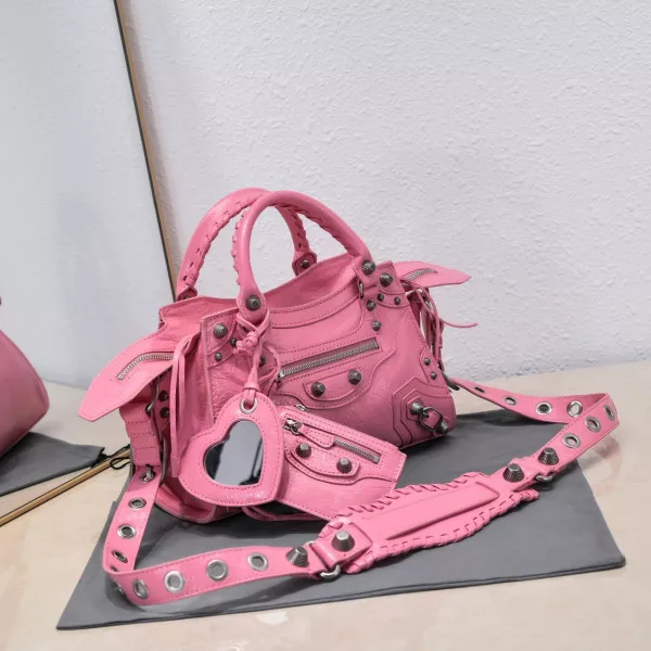 BALENCIAGA NEO CAGOLE XS HANDBAG 0117