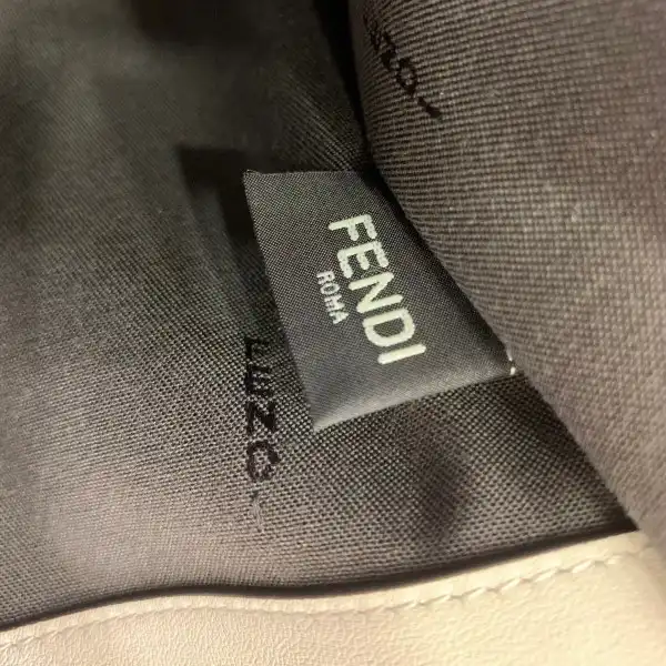 FENDI PEEKABOO I SEE YOU 0126