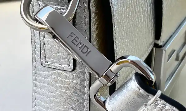 FENDI BAGUETTE 0126