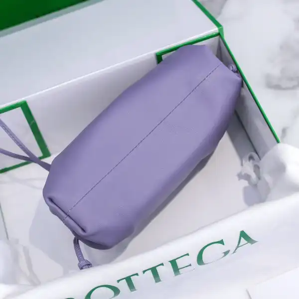 BOTTEGA VENETA MINI POUCH 0127