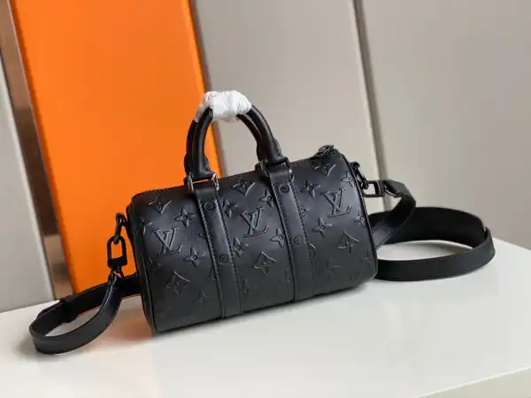 LOUIS VUITTON KEEPALL XS 0130