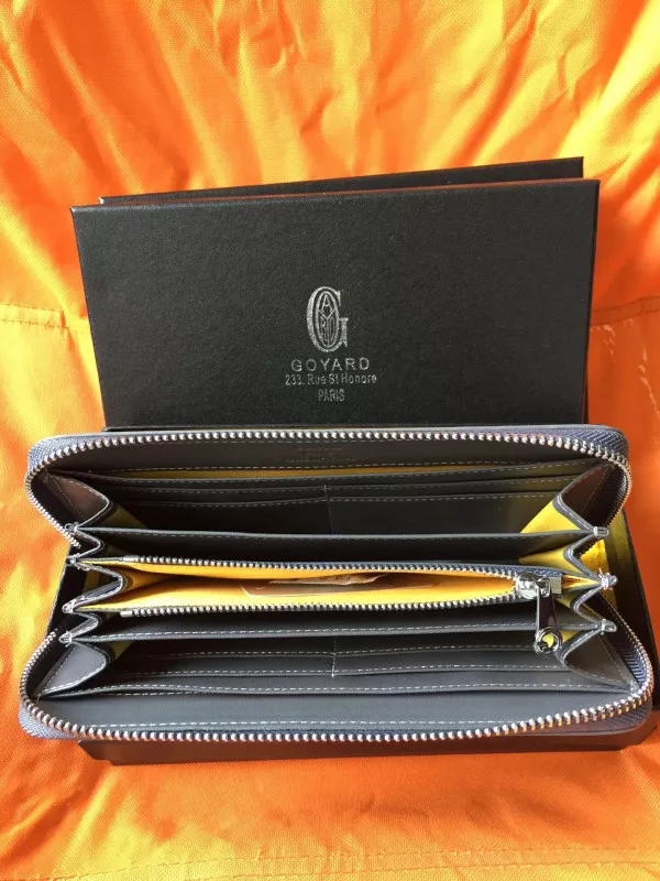 GOYARD ZIPPY WALLET 0118