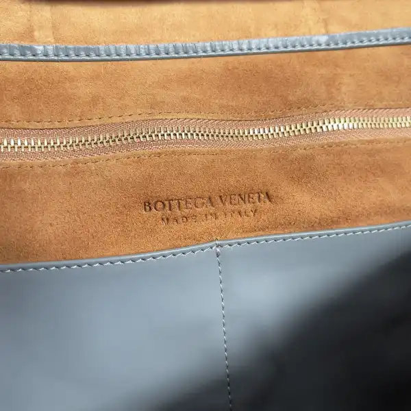 BOTTEGA VENETA ARCO-48x13x27.5cm 0127