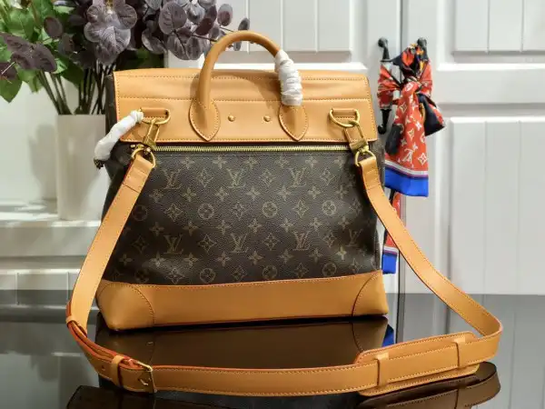 LOUIS VUITTON STEAMER PM 0128