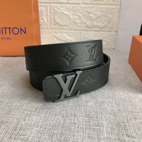 LOUIS VUITTON BELT 0120