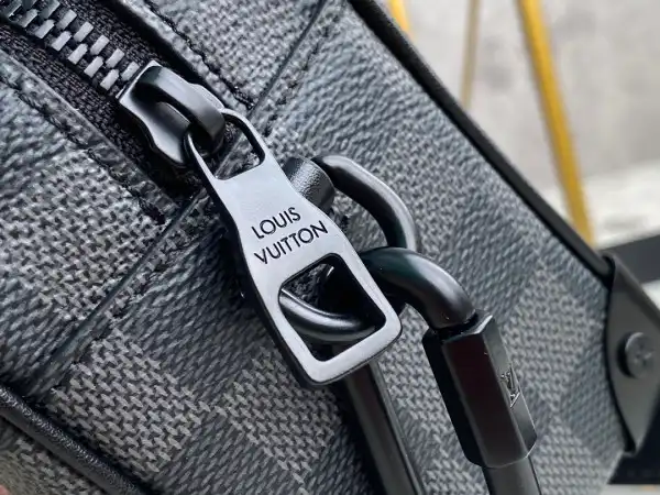 LOUIS VUITTON MINI SOFT TRUNK 0128