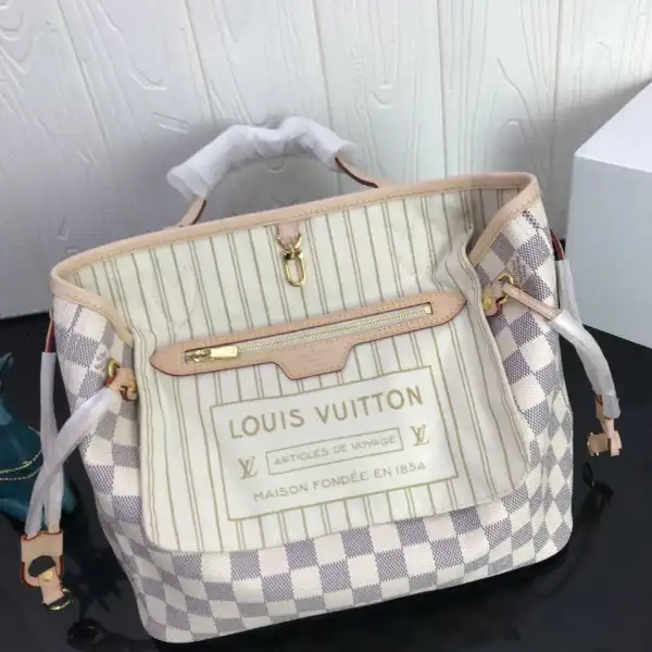 LOUIS VUITTON NEVERFULL PM 0125