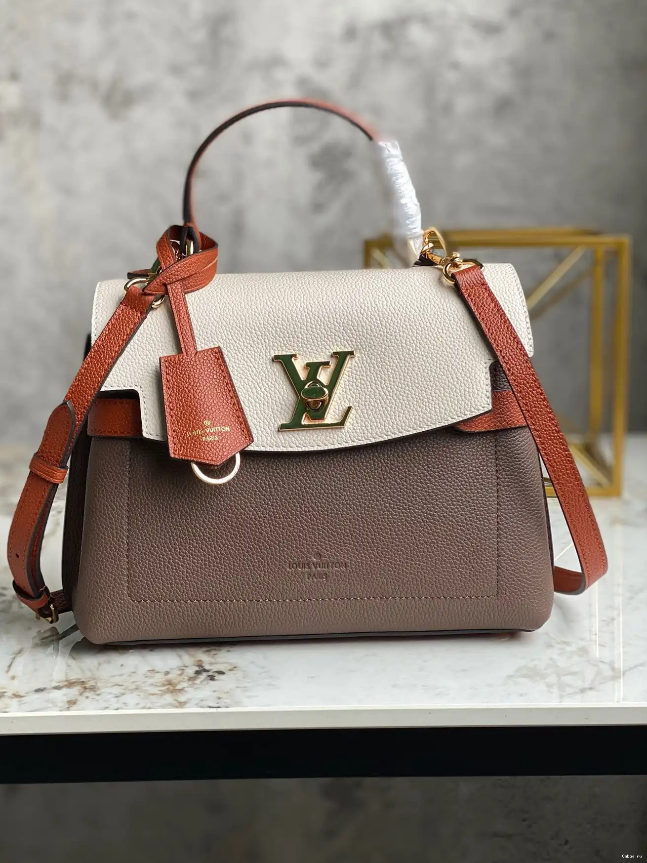 EVER BB VUITTON LOCKME LOUIS 0221