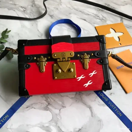 LOUIS PETITE MALLE VUITTON 0216