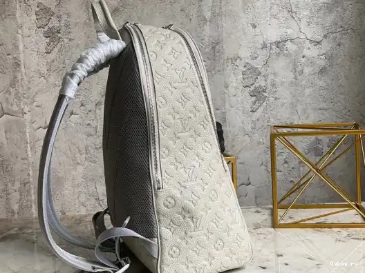 LOUIS VUITTON ELLIPSE BACKPACK 0212