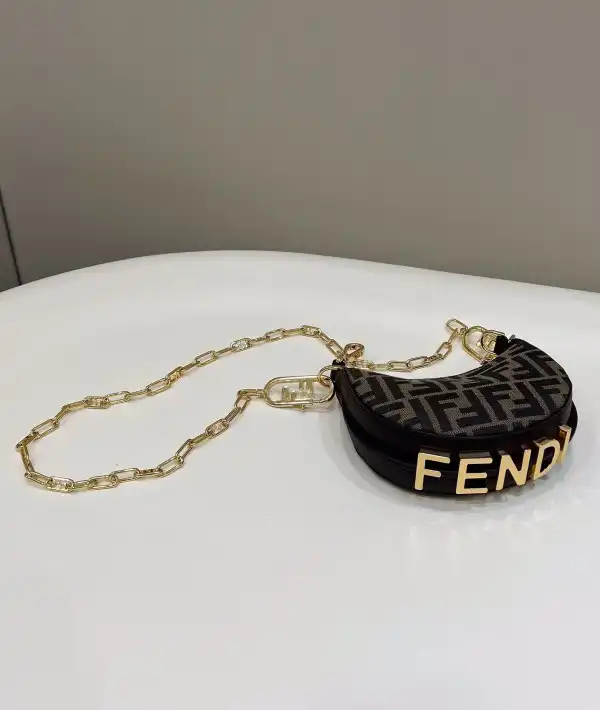 Fendi Nano Fendigraphy-16.5*14*5CM 0205