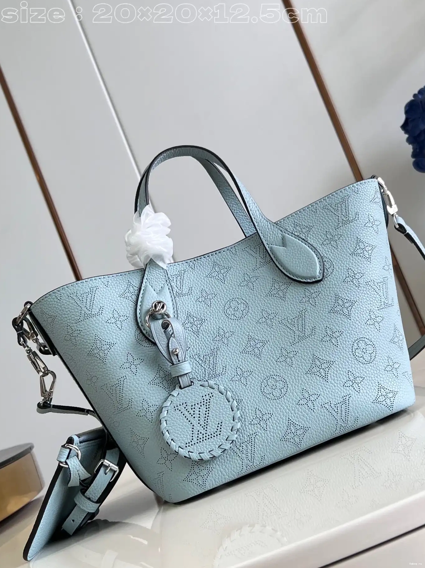 VUITTON BLOSSOM PM LOUIS 0215