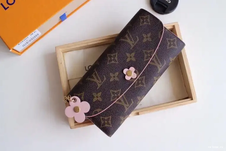 Vuitton Emilie Wallet Louis 0210