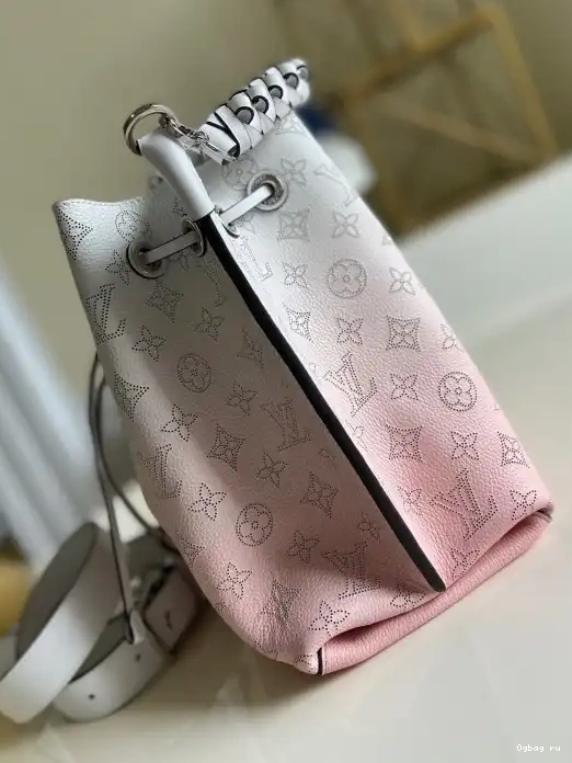 VUITTON LOUIS MURIA 0213