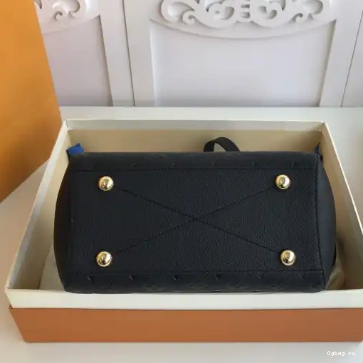 LOUIS MONTAIGNE VUITTON BB 0217