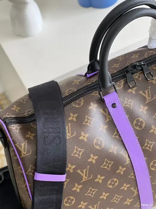 BANDOULIÈRE 50 LOUIS VUITTON KEEPALL 0222