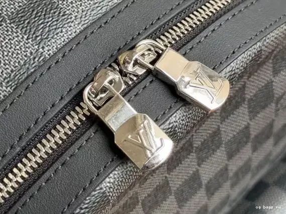 PM LOUIS VUITTON Discovery Backpack 0207