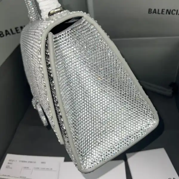 BALENCIAGA HOURGLASS 0201