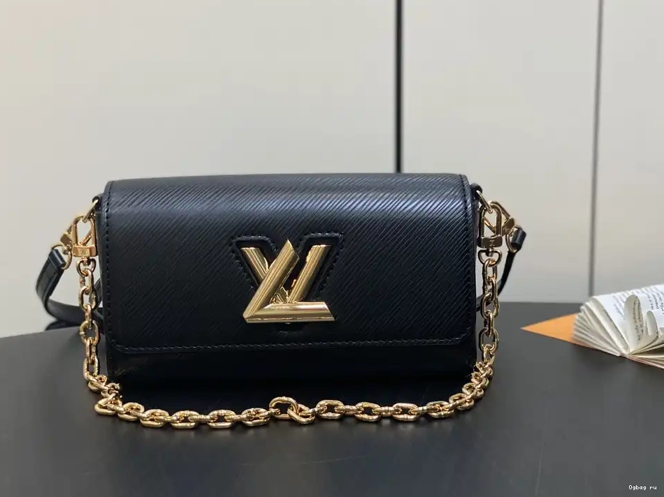 LOUIS VUITTON TWIST-19*10.5*6.5cm 0220