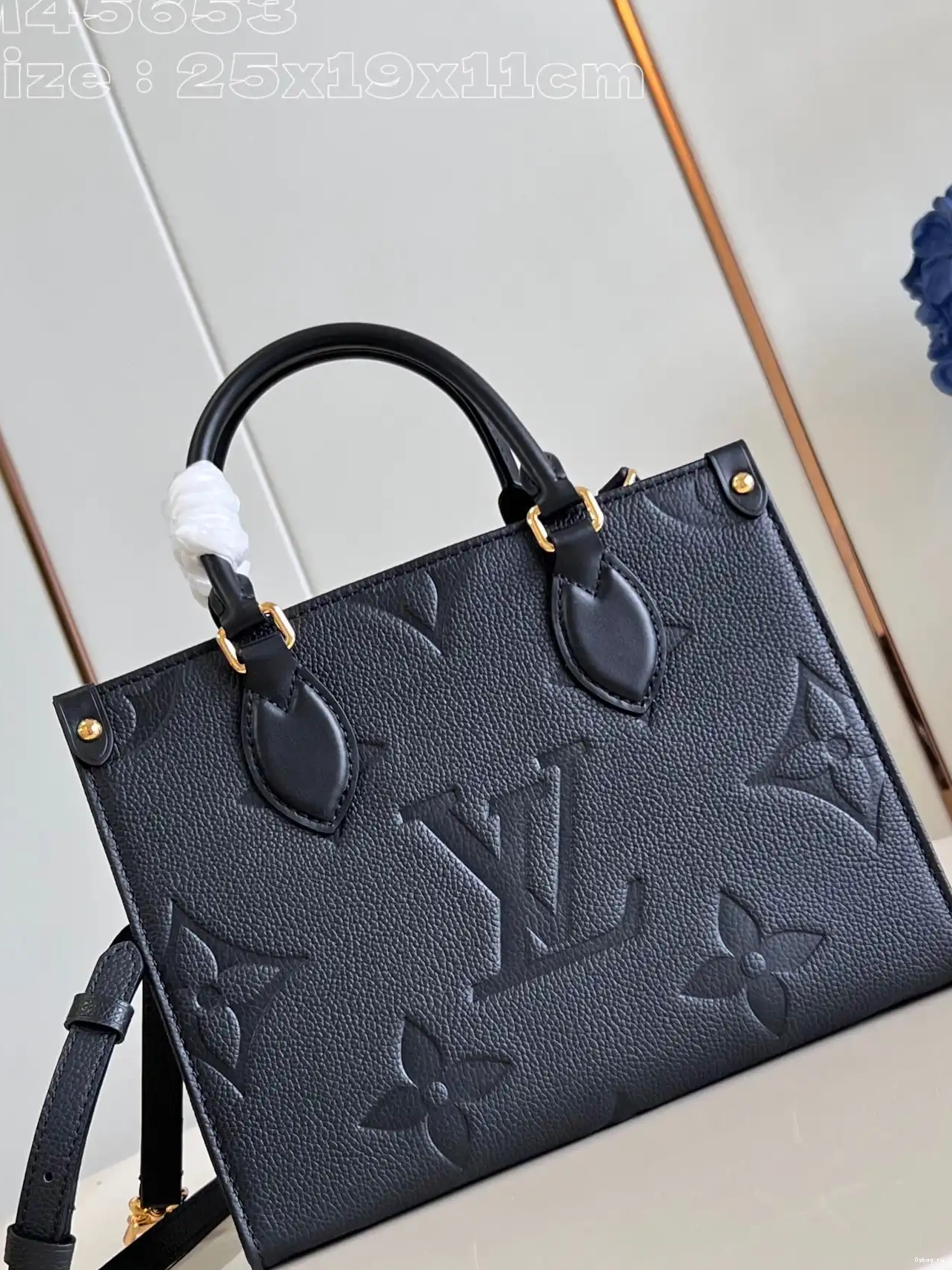 VUITTON LOUIS PM ONTHEGO 0225