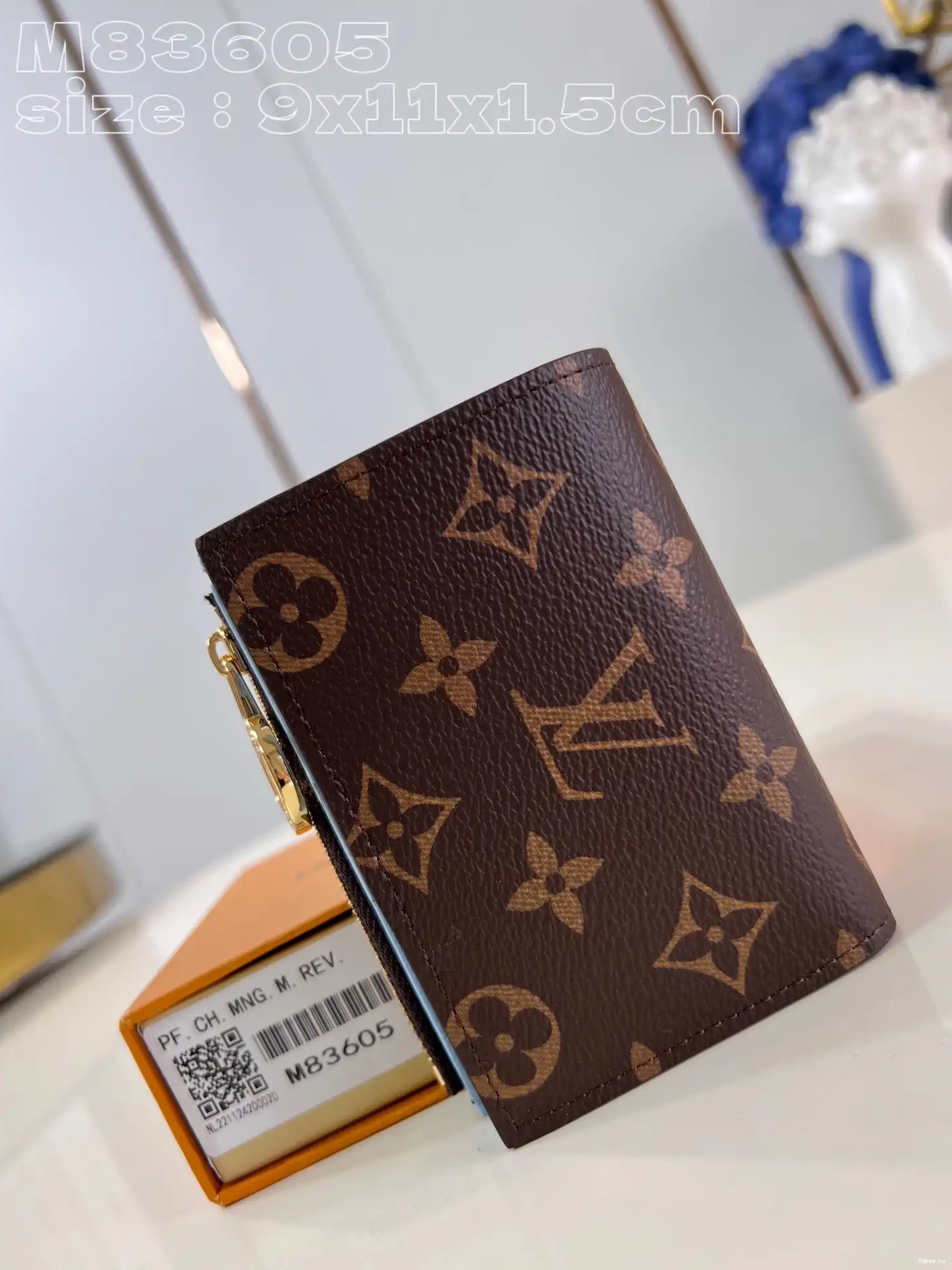 LOUIS Wallet Lisa VUITTON 9*11.5*1.5CM - 0219