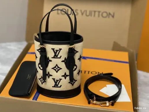 LOUIS NANO VUITTON BUCKET 0226