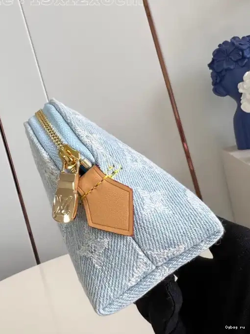 Vuitton PM Pochette Cosmétique Louis 0212