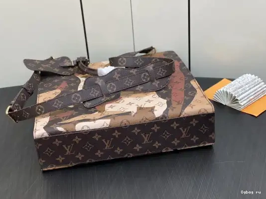 Sac NV LOUIS VUITTON Plat 0225