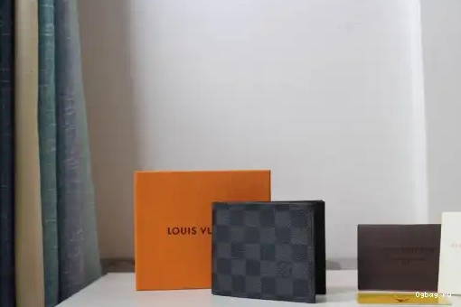 WALLET LOUIS AMERIGO VUITTON 0214