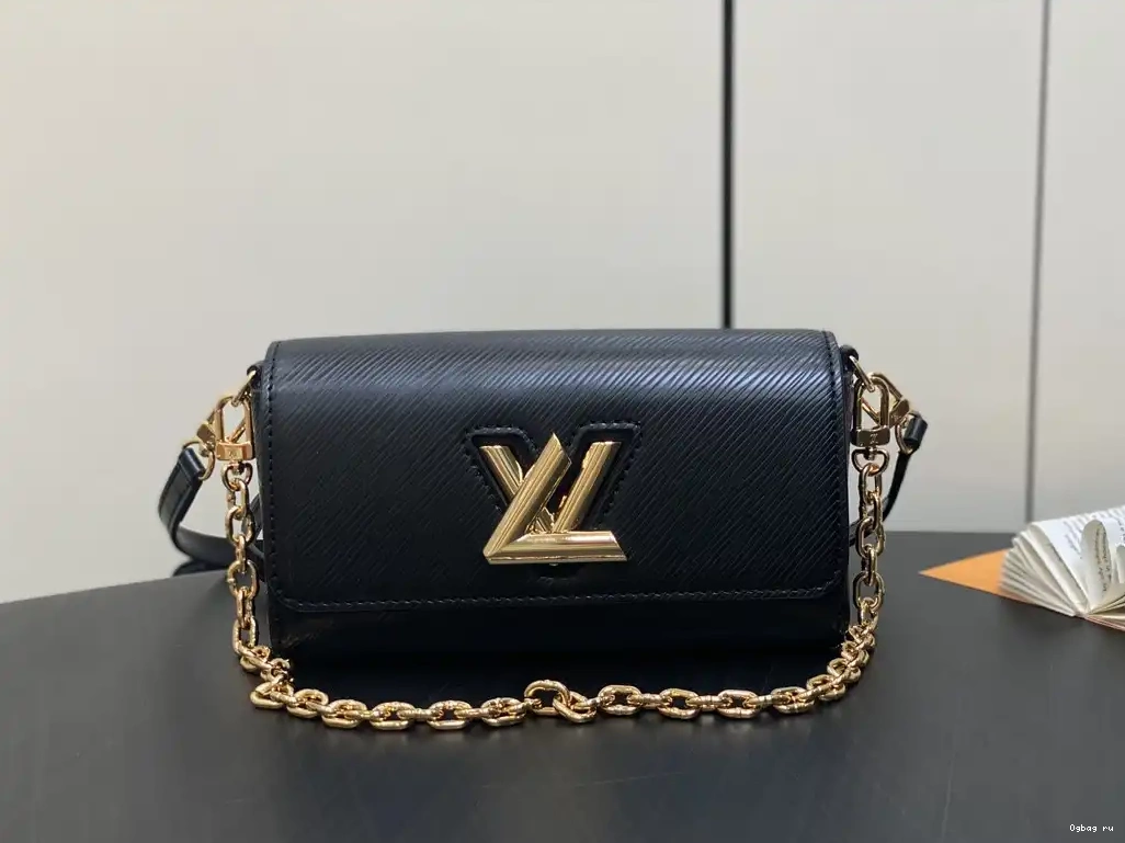 LOUIS VUITTON TWIST-19*10.5*6.5cm 0220