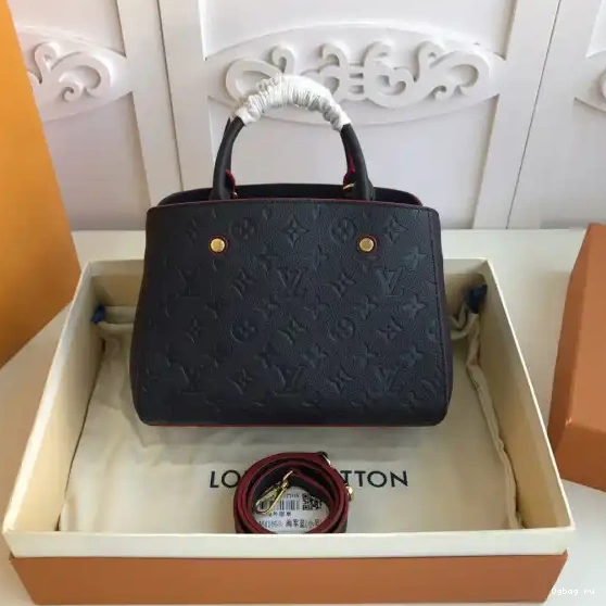 LOUIS VUITTON MONTAIGNE BB 0215