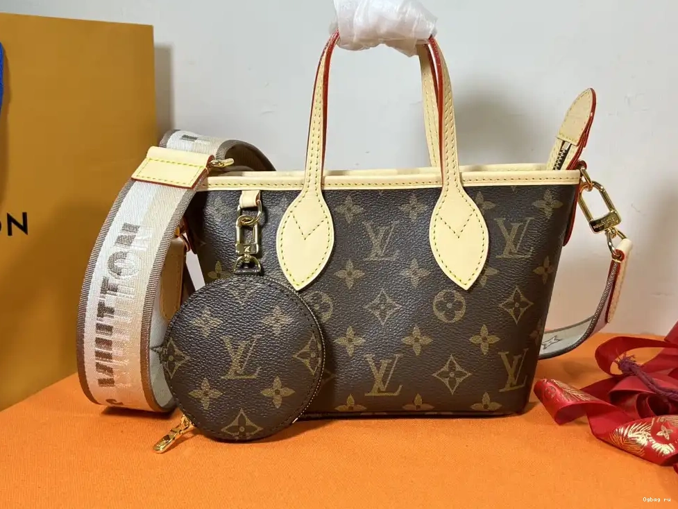 LOUIS NEVERFULL BB VUITTON 0213