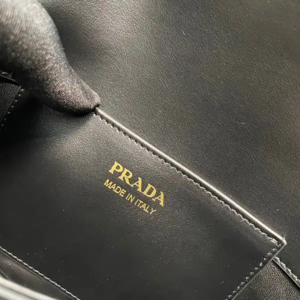 Prada Moon Handbags-22*17*5.5CM 0202