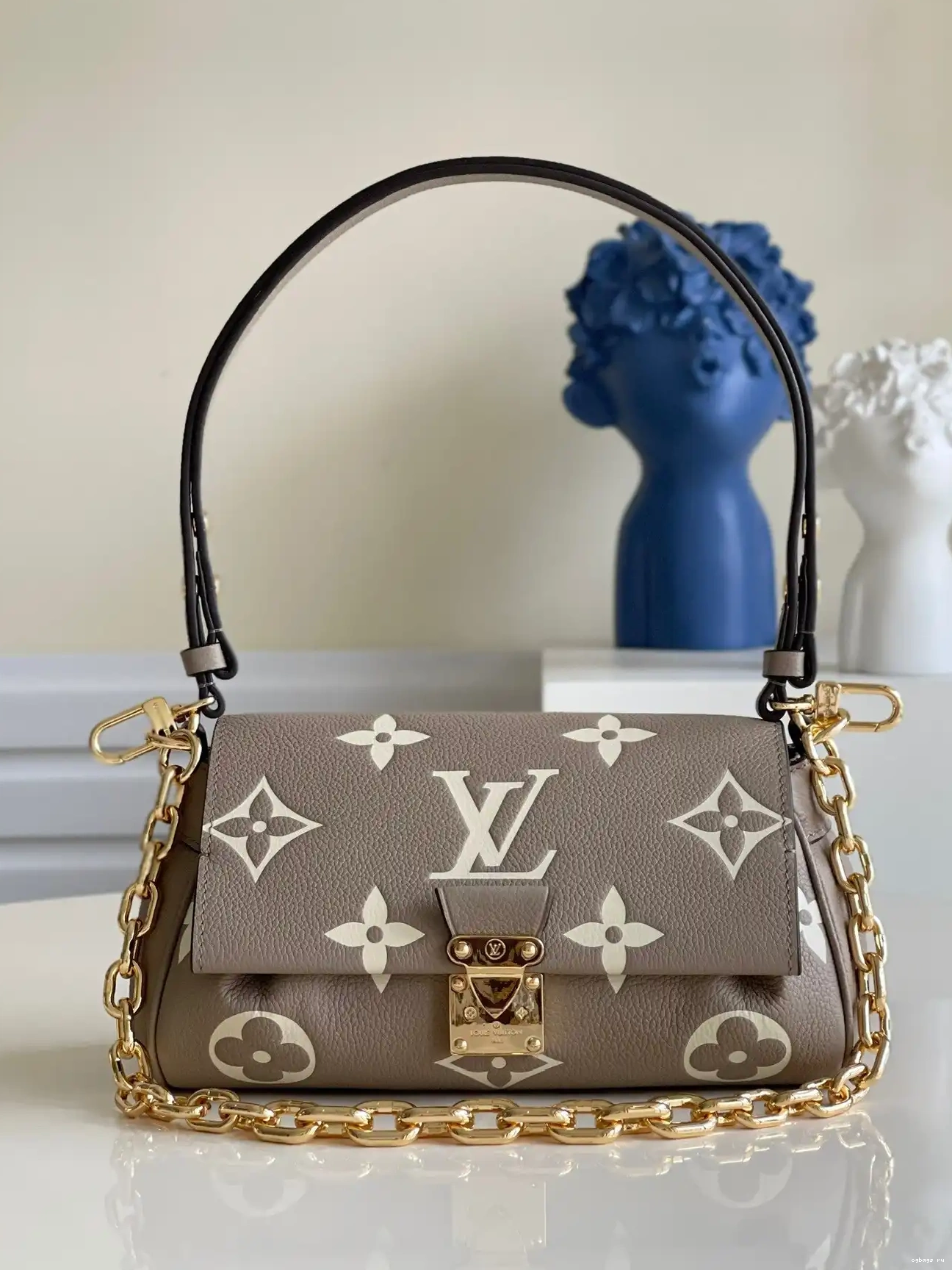 FAVORITE LOUIS VUITTON 0208