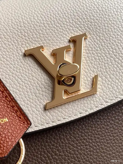 EVER BB VUITTON LOCKME LOUIS 0221