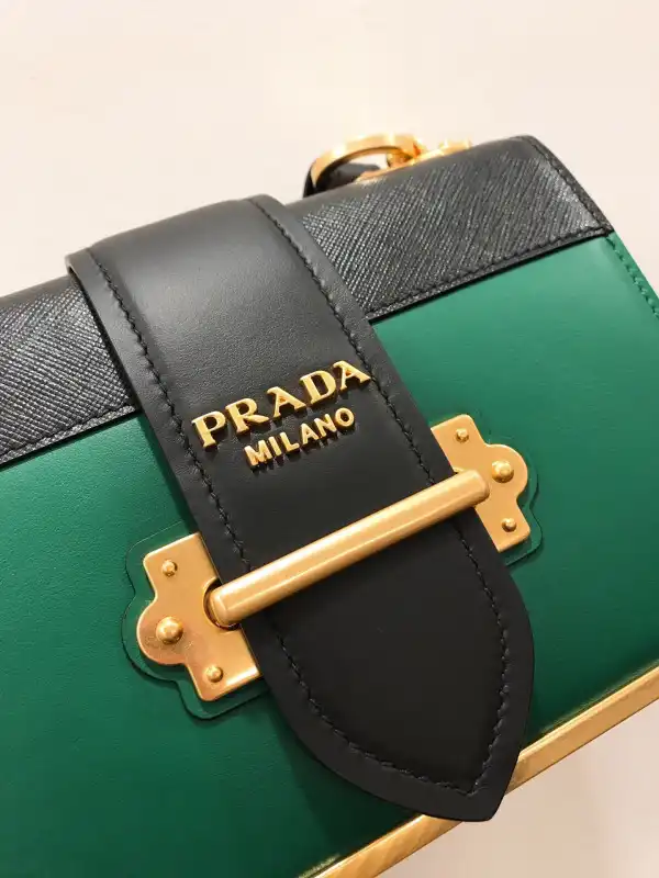 PRADA CAHIER LEATHER SHOULDER BAG 0202