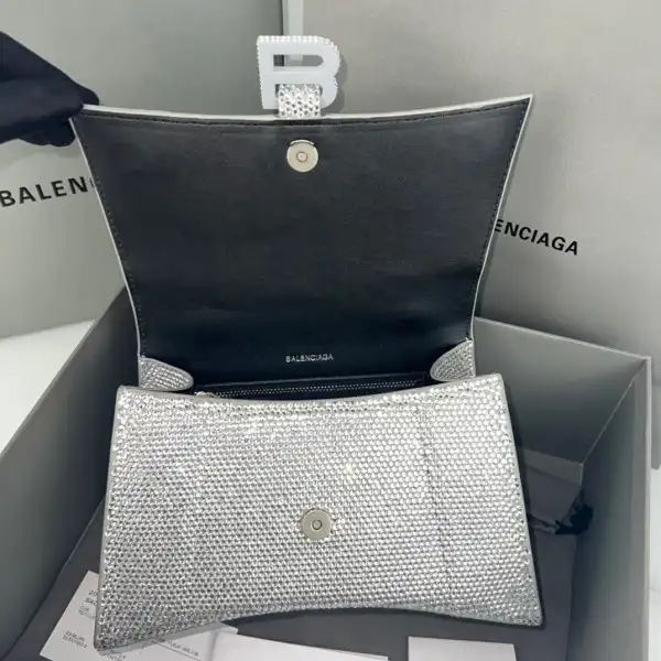 BALENCIAGA HOURGLASS 0201