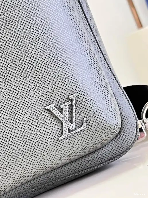 NM-31*20*7CM VUITTON Avenue Slingbag LOUIS 0222