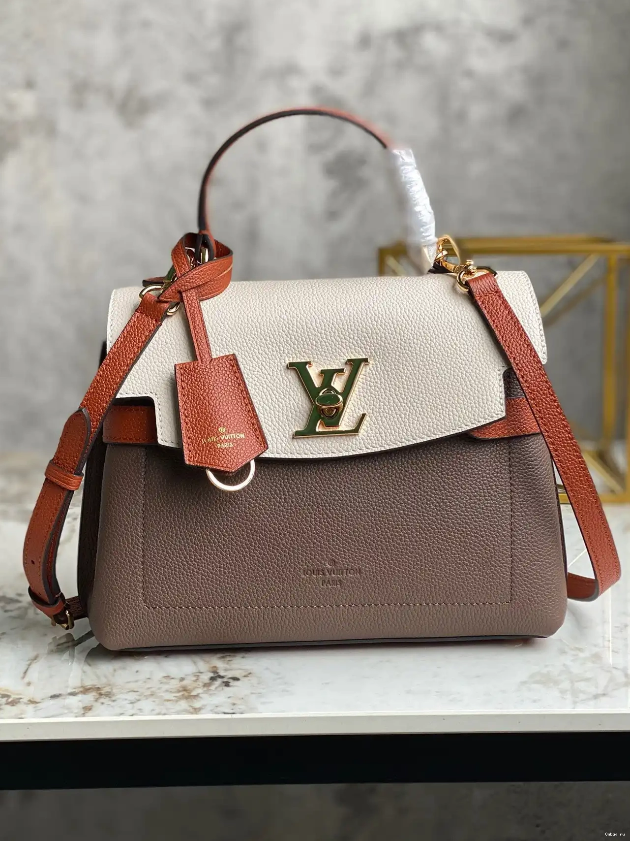 EVER BB VUITTON LOCKME LOUIS 0221