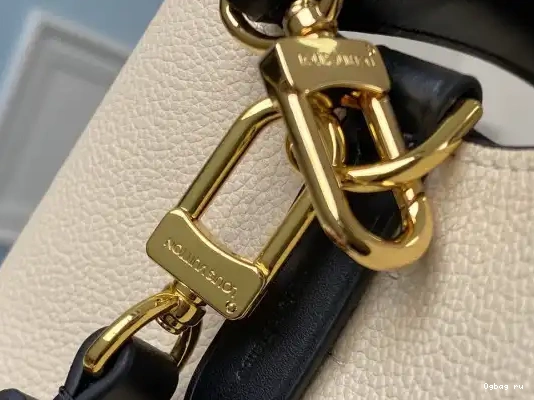 VUITTON NÉONOÉ LOUIS 0218