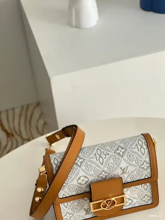 DAUPHINE MINI VUITTON LOUIS 0222