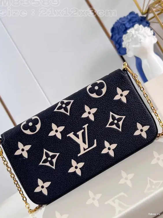 LOUIS POCHETTE FÉLICIE VUITTON 0218