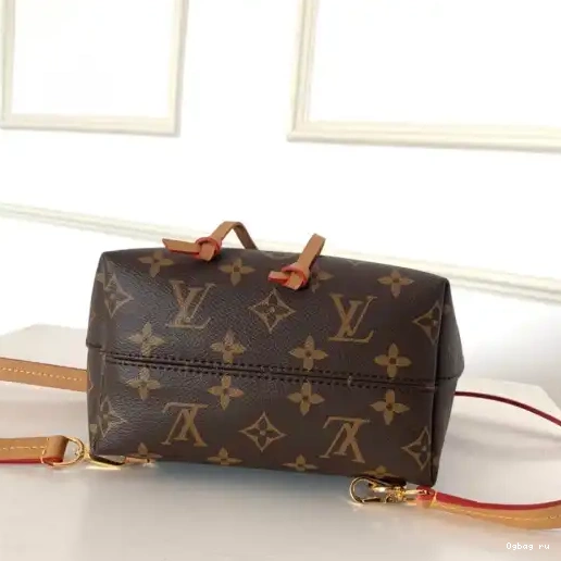 BB VUITTON MONTSOURIS LOUIS 0214