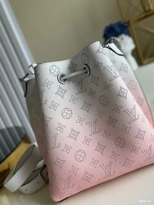 VUITTON LOUIS MURIA 0213