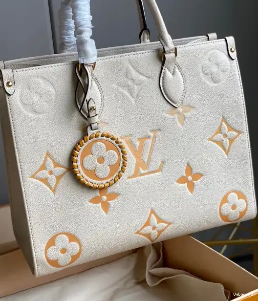 ONTHEGO VUITTON LOUIS MM 0213