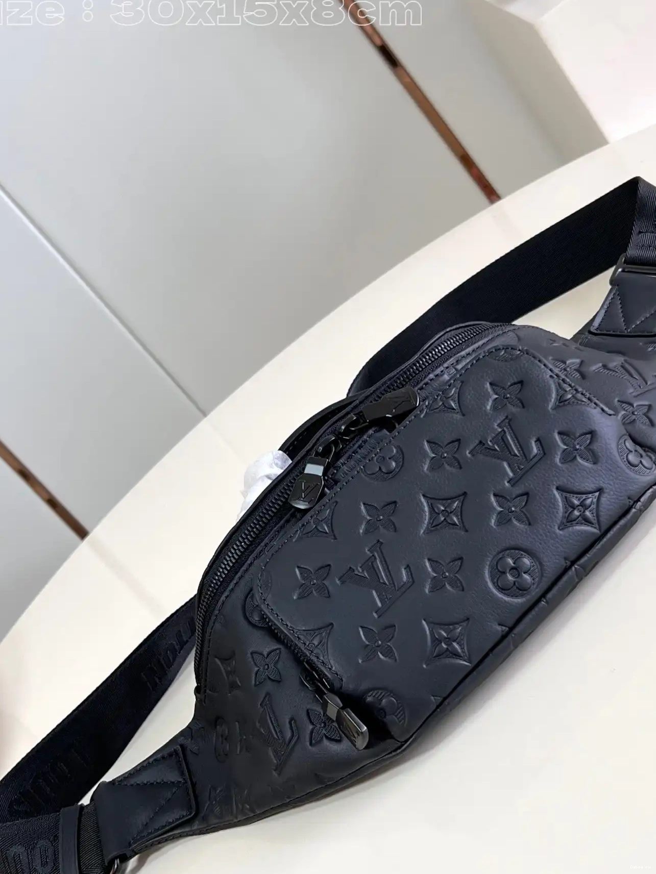 LOUIS VUITTON Bumbag-30*15*8CM Rush 0226