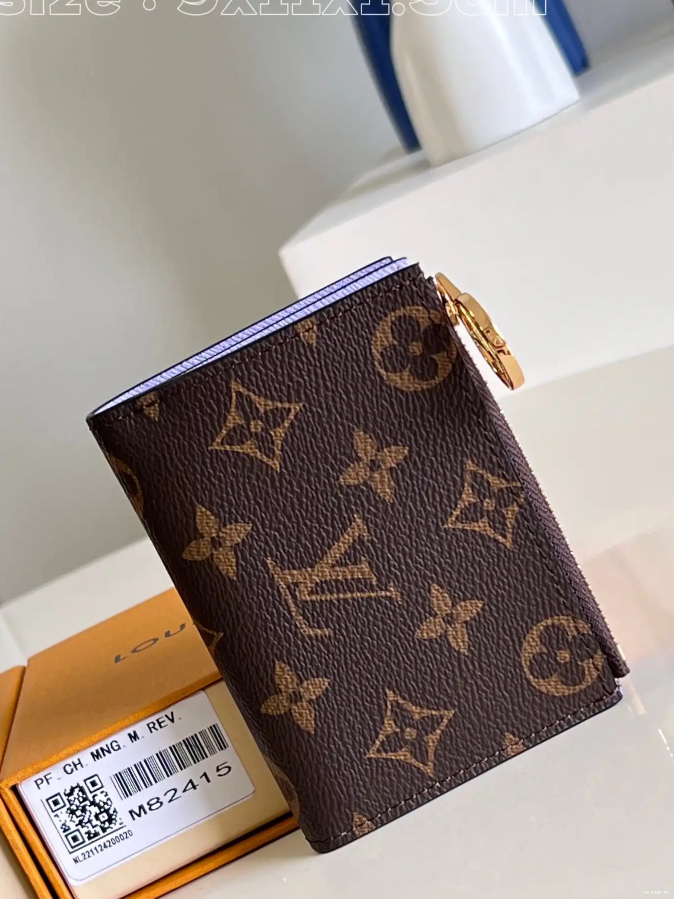 Vuitton Lisa Louis Wallet 0210