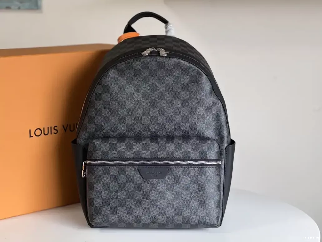 PM LOUIS VUITTON Discovery Backpack 0207