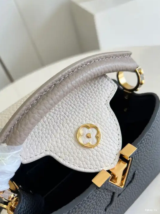 MINI VUITTON CAPUCINES LOUIS 0212