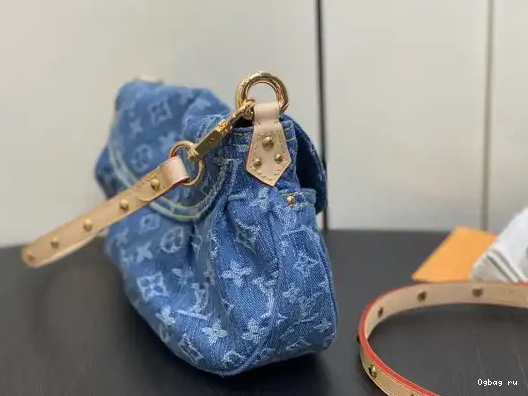 Sunset LOUIS VUITTON 0219